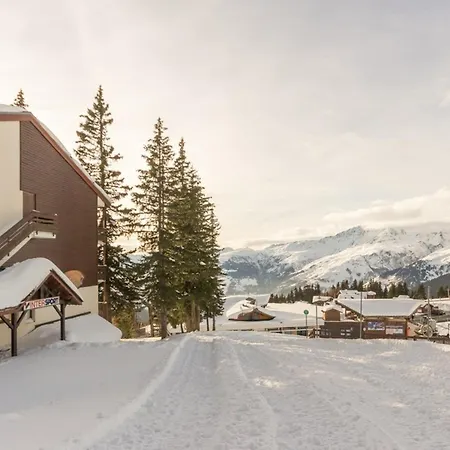 Ski-in/ski-out Avec Terrasse - 4 Personnes - - Fr-1-275-169 Apartment *